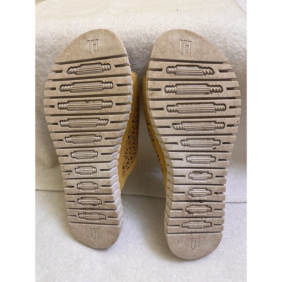 Ilse Jacobsen Hornbeak  Mustard Sandal Lazer Cut Floral EU 41 - Picture 4 of 6